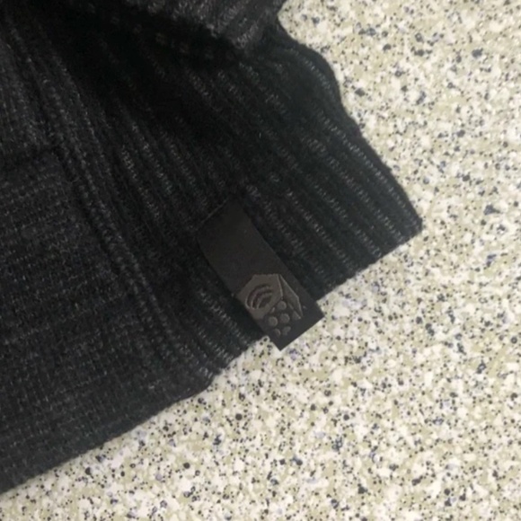 Mountain Hardwear Wool Blend Full Zip Cardigan Sweater Jacket in Black Sz Small - Picture 2 of 8